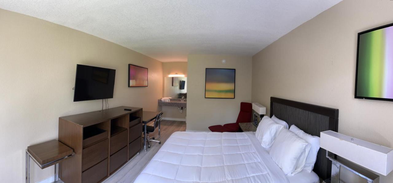 Econo Lodge Jennings 外观 照片