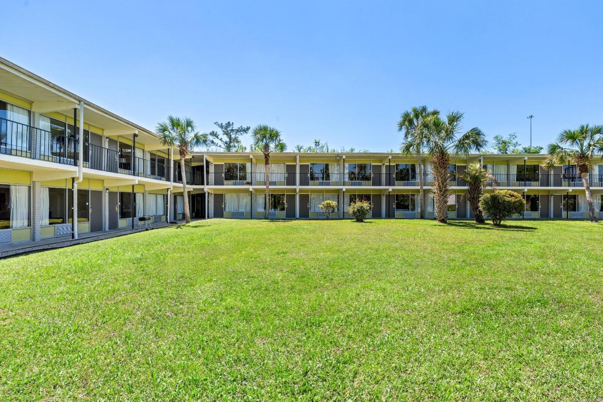 Econo Lodge Jennings 外观 照片
