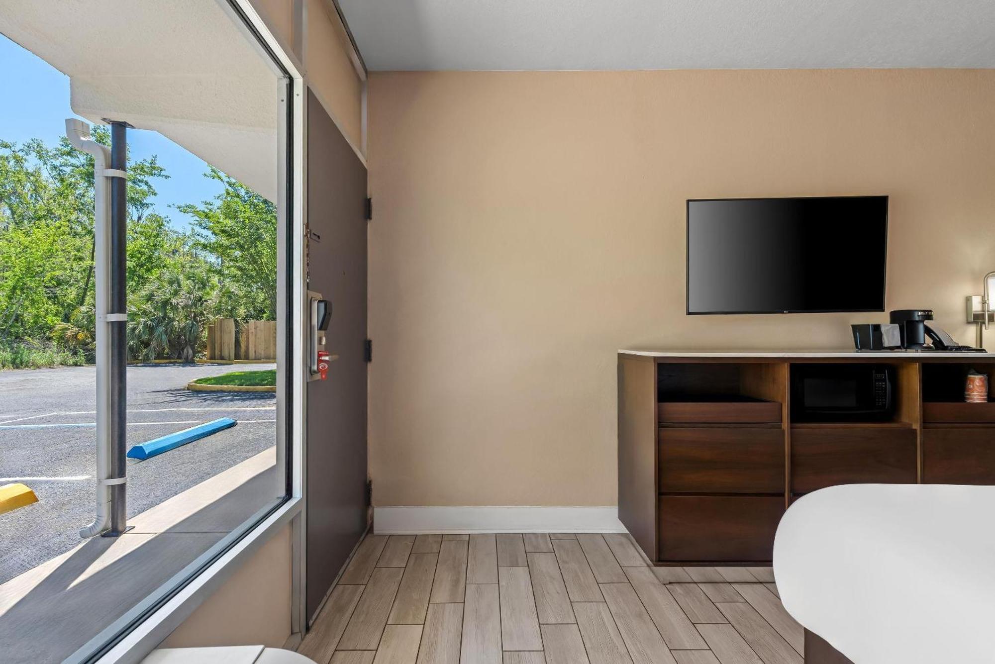 Econo Lodge Jennings 外观 照片